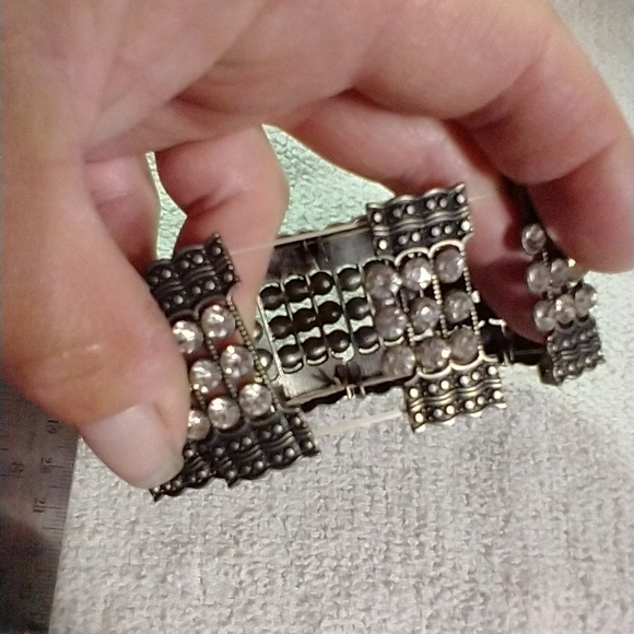 Dark grey 🩶 crystal stretch bracelet wide large - Picture 5 of 5